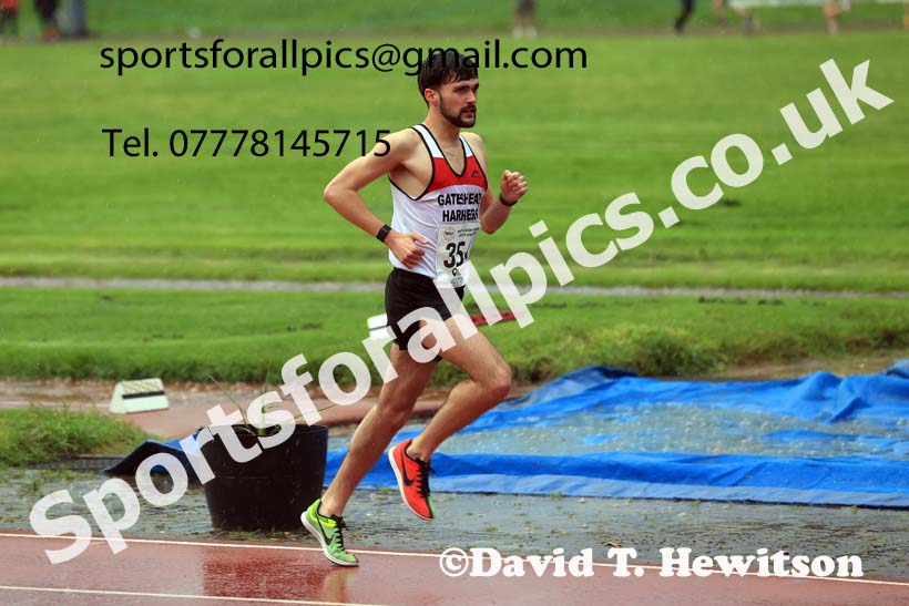 3000 metres, NEGP 2, Monkton Stadium.  Photo: David T. Hewitson/Sports for All Pics